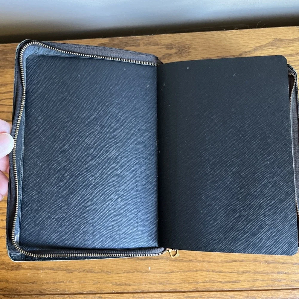 N/A vintage holy